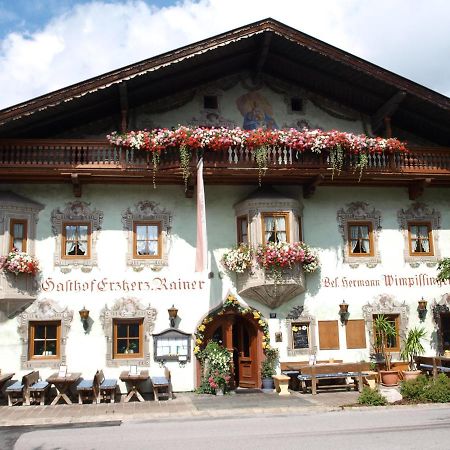 Gasthof Erzherzog Rainer - Zimmer Und Ferienwohnung Kössen Buitenkant foto