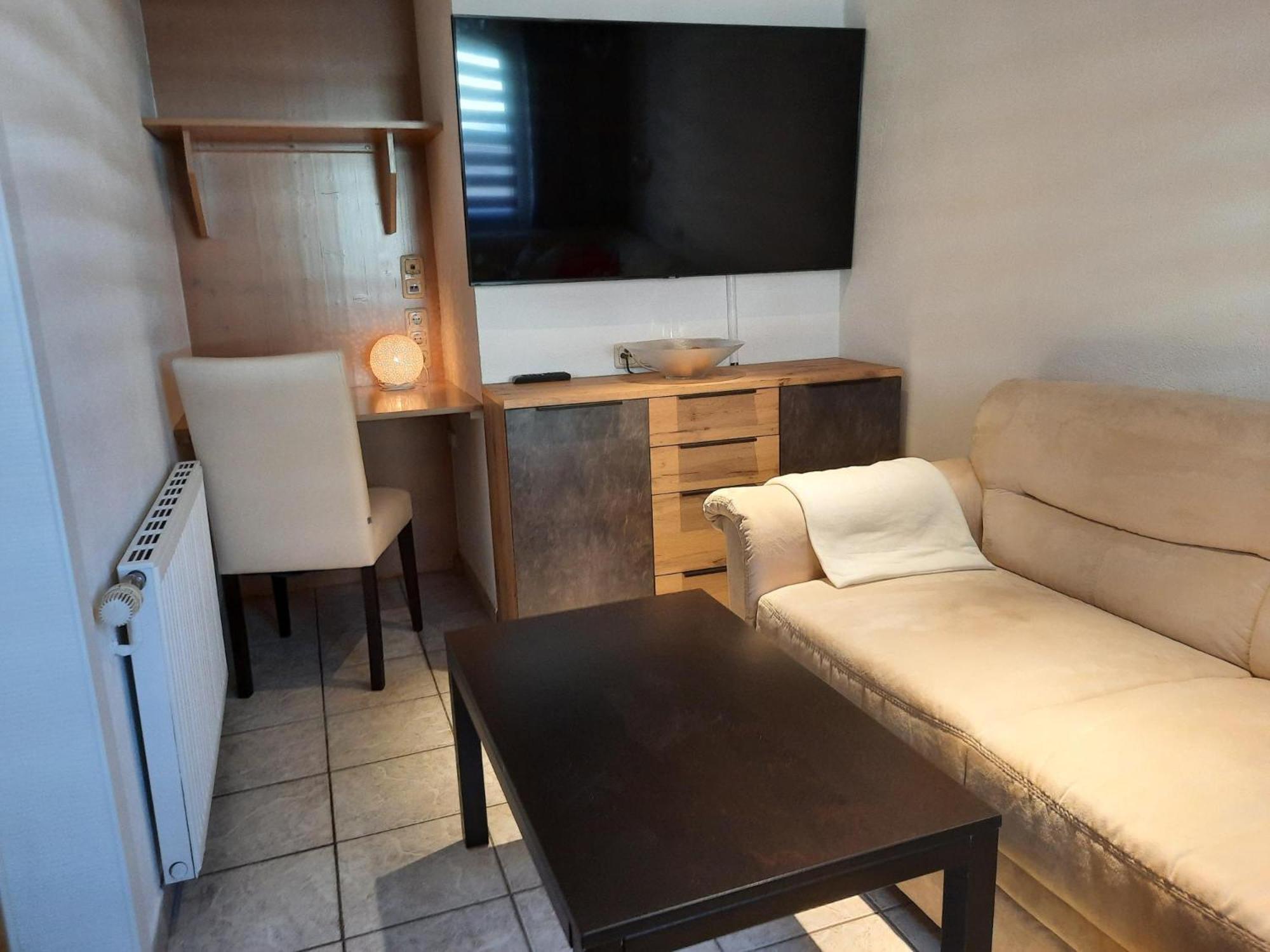 Gasthof Erzherzog Rainer - Zimmer Und Ferienwohnung Kössen Kamer foto