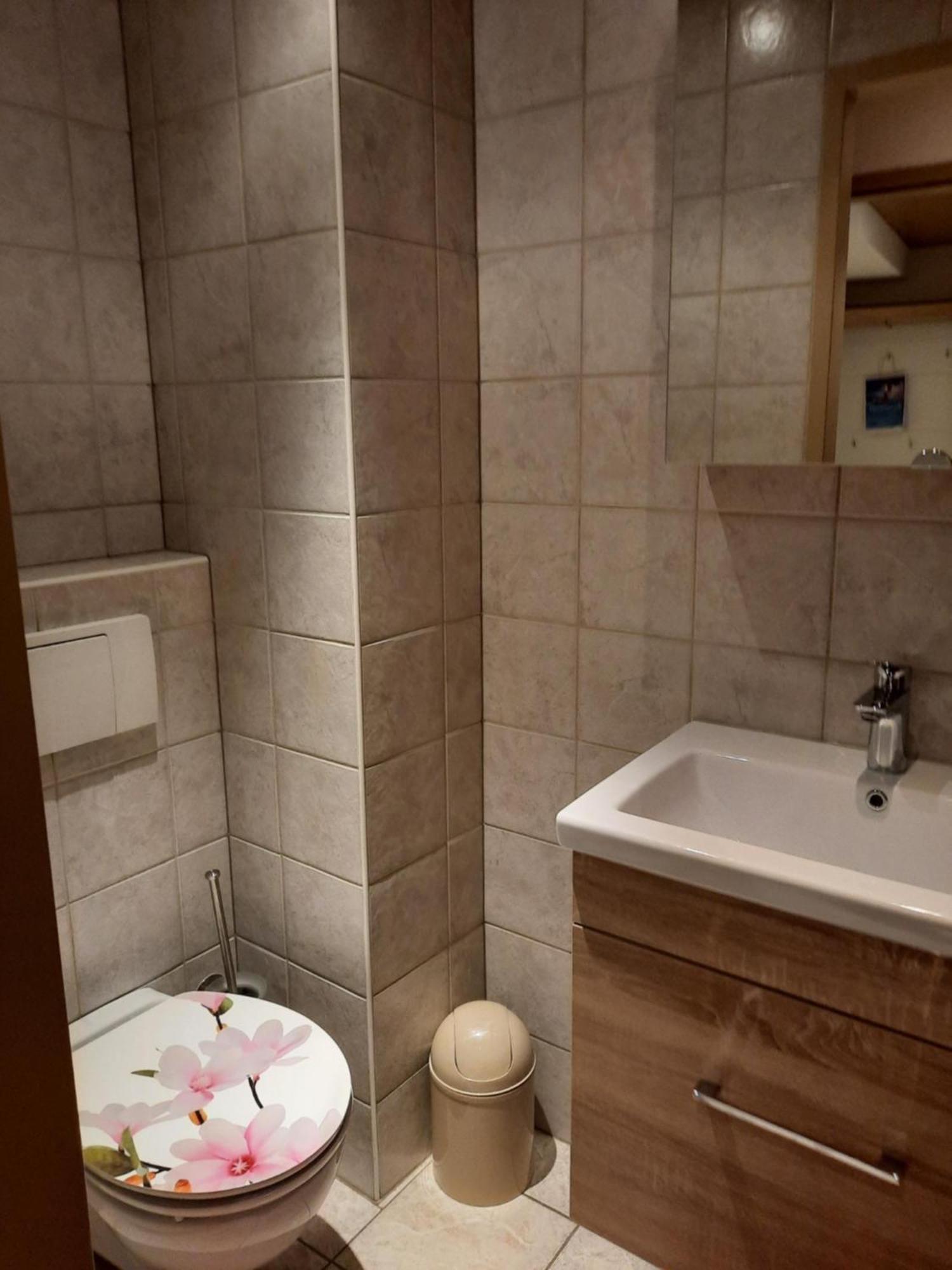 Gasthof Erzherzog Rainer - Zimmer Und Ferienwohnung Kössen Kamer foto